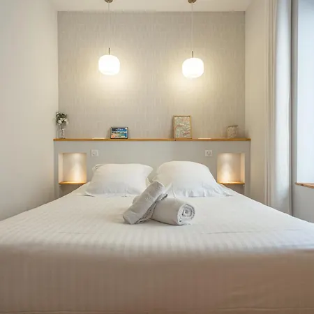 Sejour De Luxe Au Vieil & Proche