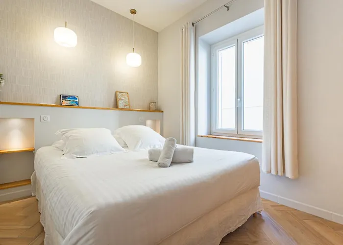 Sejour De Luxe Au Vieil & Proche